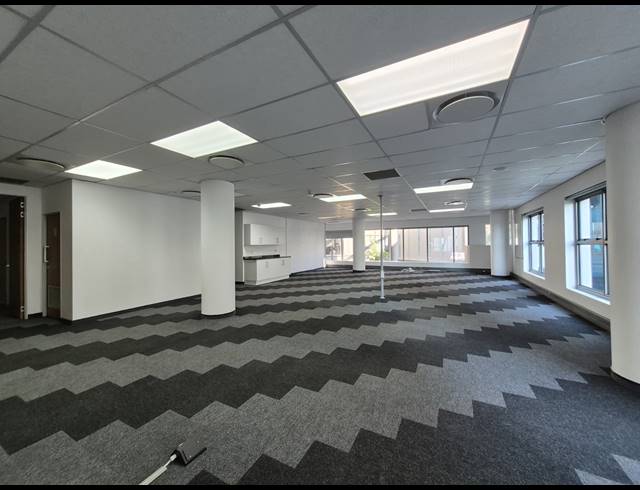 216M² OFFICE TO LET IN ROSEBANK